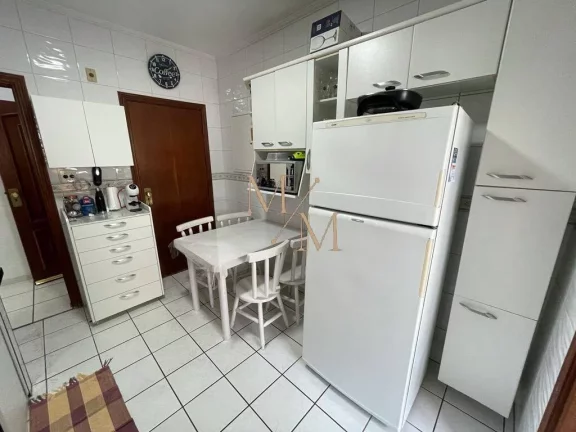 Imagem Apartamento amplo com 3 dormitórios no Campo Grande
