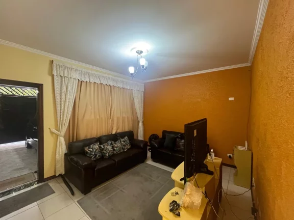 Imagem Exelente Imóvel com Terraço a Preço de Oportunidade!