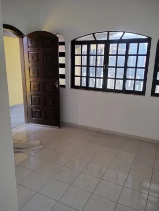 Imagem Casa para Venda em Mongaguá, Balneário Itaóca, 2 dormitórios, 1 suíte, 1 banheiro, 2 vagas