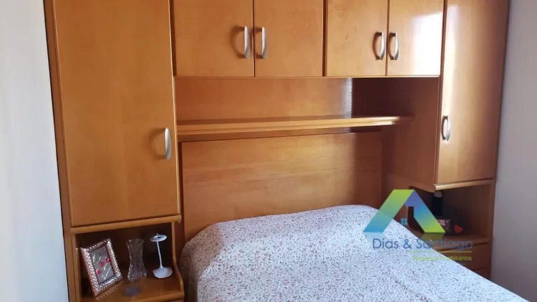 Imagem Apartamento recem reformado com 2 vagas de garagem coberta na região da Vila das Merces/Saude.