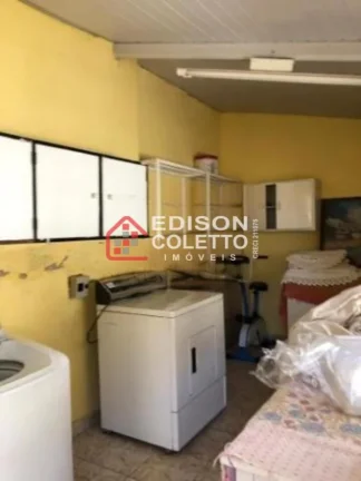 Imagem Casa a venda com vocação comercia!! Excelente oportunidade de Negocio!!!