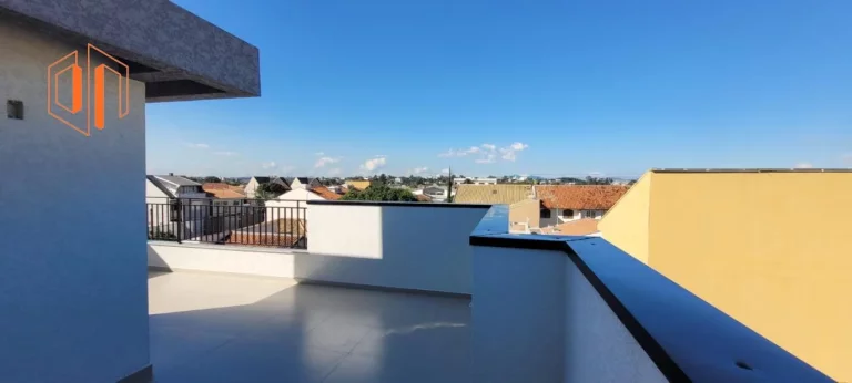 Imagem Sobrado para Venda em Curitiba, Cajuru, 3 dormitórios, 1 suíte, 3 banheiros, 1 vaga