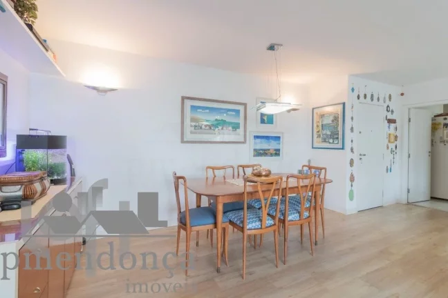 Imagem Apartamento em Higienópolis com 3 quartos ( 1 suíte ) e 1 vaga, 126m²