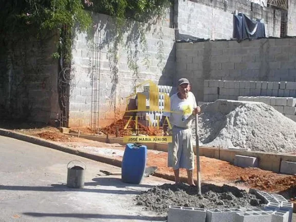 Imagem Terreno 10 X 20, com terraplanagem, murado, com portão, energia, etc