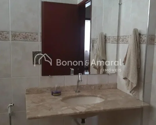 Imagem Apartamento com 3 Quartos e 3 banheiros à Venda, 160 m² Vila Itapura