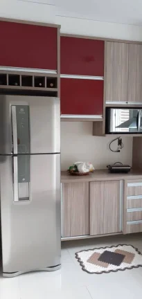Imagem Casa 02 dormitórios, espaço gourmet com churrasqueira e piscina