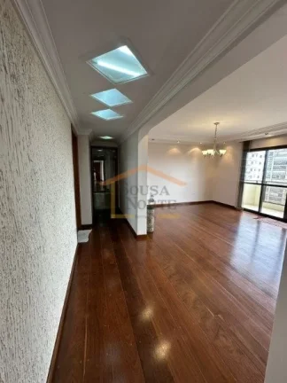 Imagem Apartamento alto padrão, 4 dormitórios, sendo 3 suítes, 1 delas máster com closet e sacada, sala...