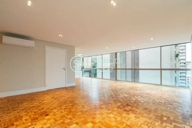 Imagem Apartamento com 183m², planta bem distribuída e pronto para morar em localização privilegiada. R...