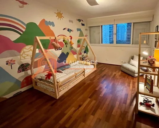 Imagem Apartamento com 4 Quartos para alugar, 240m² - Itaim Bibi