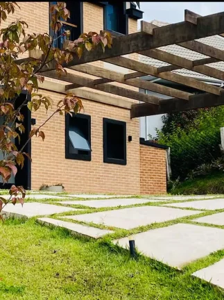 Imagem Arquitetura Inclusiva e Sofisticação: O Refúgio sem Barreiras na Mantiqueira
