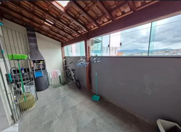 Imagem Sobrado com 3 dormitórios para alugar, 85 m² por R$ 3.350,00/mês - Picanco - Guarulhos/SP