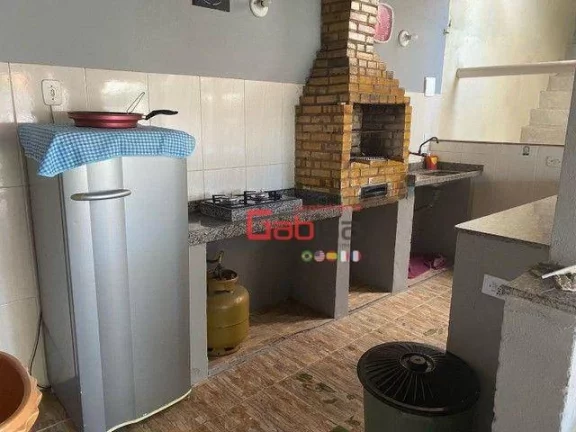 Imagem Casa com 3 dormitórios à venda, 374 m² por R$ 550.000,00 - Caminho de Búzios - Cabo Frio/RJ