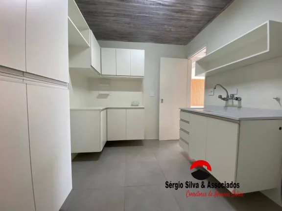 Imagem Apartamento Cobertura a Venda Centro de Abernéssia em Campos do Jordão - SP