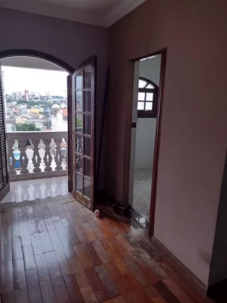 Imagem Sobrado com 4 dormitórios, 367 m² - venda por R$ 960.000,00 ou aluguel por R$ 3.500,00/mês - Vila Humaitá - Santo André/SP