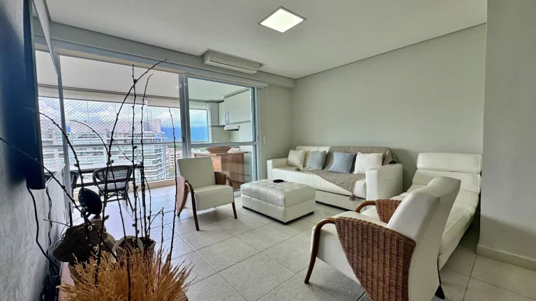 Imagem Apartamento com 3 dormitórios à venda, 127 m por R$ 4.900.000,00 - Riviera