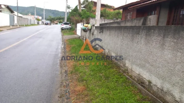 Imagem Adriano Carpes Imóveis vende - Duas casas geminadas no Bairro Nossa Senhora de Fátima em Penha - SC