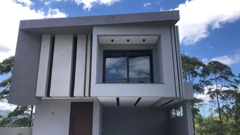 Imagem Sobrado com 3 dormitórios à venda, 330 m² por R$ 2.970.000,00 - Parquelândia - Mogi das Cruzes/SP