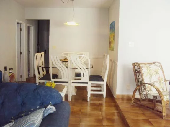 Imagem Praia de Astúrias, 30 m do Mar, Reformado, 2 garagens, 140 m² de área útil, 100 m da Praia de Pitangueiras, Linda Vista ao Mar.