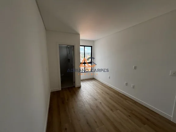 Imagem Apartamento Vista Mar com 1 Suíte 2 Demi-suítes no bairro Gravatá em Navegantes a venda com Adriano Carpes Imóveis Vende