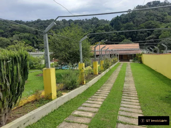 Imagem Bela Chácara à venda em Mairiporã com lago - 2.775m² por R$780 mil!