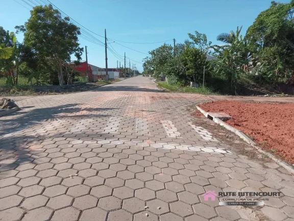 Imagem Terreno Próximo do Mar- Bairro Salinas- Balneário Barra do Sul / SC