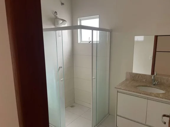 Imagem Sobrado com 3 dormitórios para alugar, 150 m² por R$ 5.590/mês - Residencial Terras Do Vale - Caçapava/SP