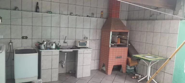 Imagem Sobrado com 3 dormitórios à venda, 208 m² por R$ 460.000 - Vila Nova Urupês - Suzano/SP