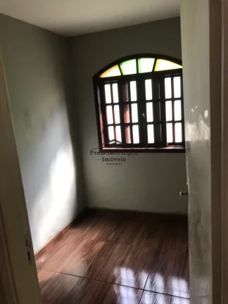 Imagem Casa à venda no bairro Parque São Francisco - Guaratinguetá/SP