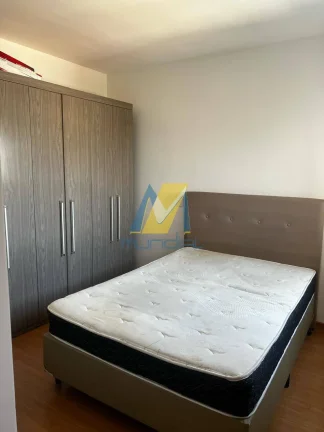 Imagem Apartamento mobiliado com 2 vagas e excelente custo-benefício