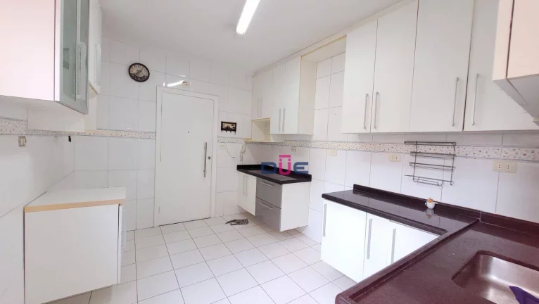 Imagem Apartamento com 3 dormitórios à venda, 110 m² por R$ 650.000 - Boqueirão - Santos/SP