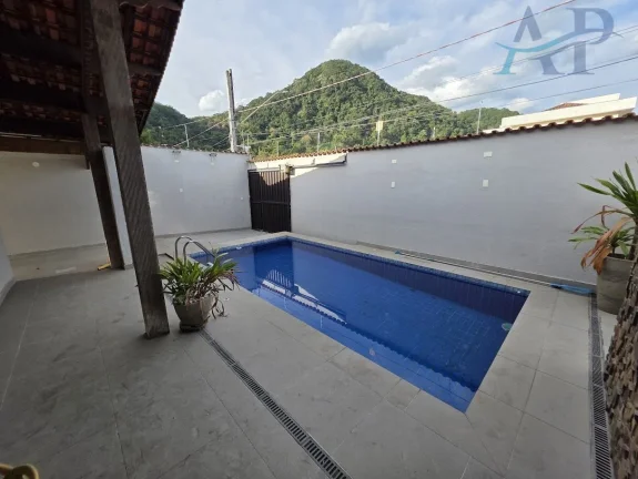 Imagem Casa para Alugar no Canto do Forte em Praia Grande