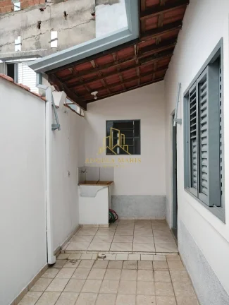 Imagem Casa 3 dormitórios ( 1 suíte), 2 vagas, Jd. Morumbi Sjc.