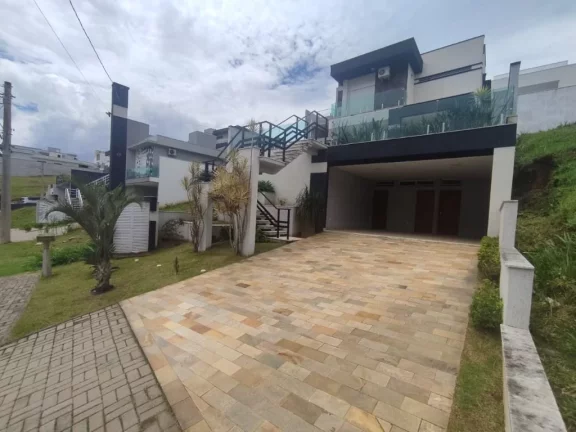 Imagem Sobrado com 4 dormitórios à venda, 270 m² por R$ 2.500.000,00 - Cidade Parquelandia - Mogi das Cruzes/SP