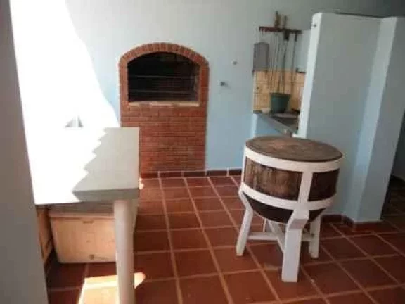 Imagem CHÁCARA PILAR DO SUL PRÓXIMO A RODOVIA ASFALTO LUZ ÁGUA SABESP E POÇO POMAR PISCINA SALA JOGOS CASA SEDE 2 DOMITÓRIOS SENDO 1 DELES SUÍTE FIBRA ÓTICA