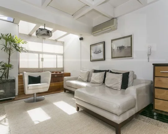 Imagem Cobertura à Venda 3 quartos 4 vagas 320m²