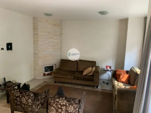 Imagem Casa à venda no São Lourenço em Curitiba