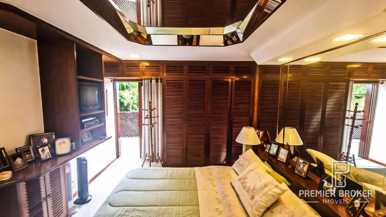 Imagem Casa à venda, 172 m² por R$ 1.700.000,00 - Granja Guarani - Teresópolis/RJ