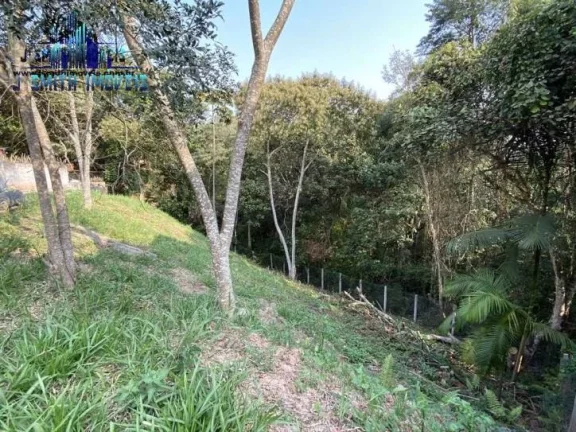 Imagem TERRENO COM 658m², COM PROJETO.
- Lote em condomínio, com portaria 24h.
- O "cantinho" mais especi...