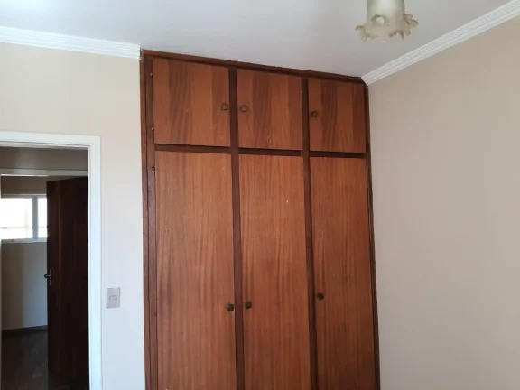 Imagem Ótimo apartamento na região central de Piracicaba com 03 dormitórios com armários, sendo 01 suí...
