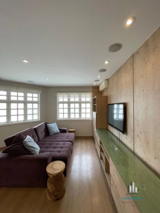 Imagem Casa em Condomínio de Alphaville para Locação com 4 Suítes e 4 Vagas