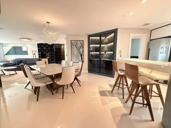 Imagem Apartamento Frente Mar para Venda em Balneário Camboriú, PIONEIROS, 3 dormitórios, 3 suítes, 4 banheiros, 5 vagas