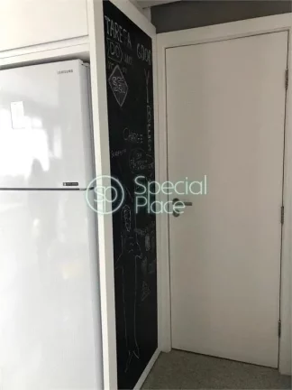 Imagem Lindo apartamento, totalmente reformado em rua charmosa e de fácil acesso para toda comodidade do b...