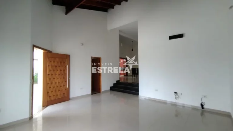 Imagem Casa de Condomínio com 06 Dorms à Venda