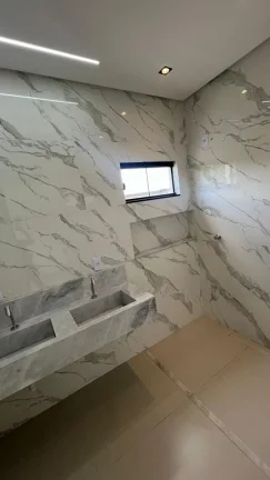 Imagem Casa De 3 Suites No Rosa De Leiria