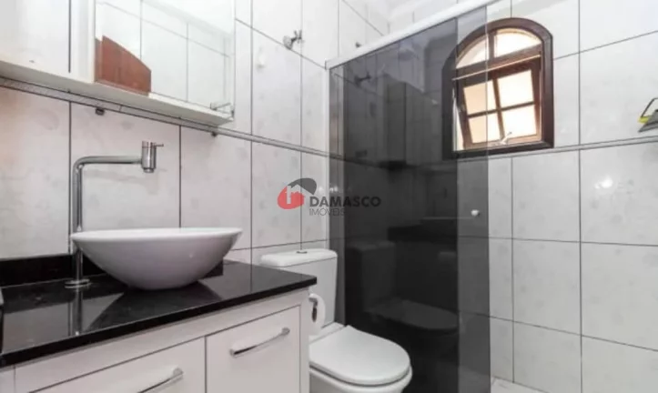 Imagem Casa à venda 2 Quartos, 2 Vagas, 100M², Jardim Las Vegas, Santo André - SP