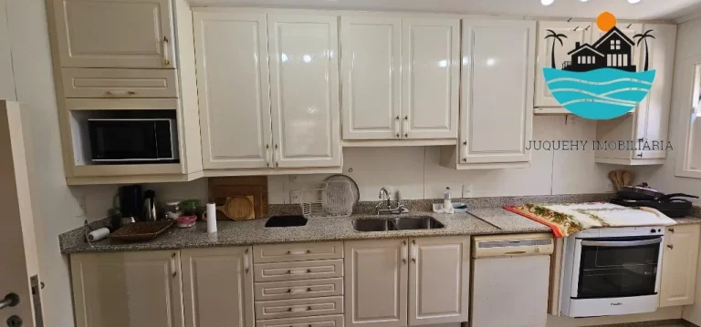 Imagem Casa para alugar em condomínio fechado pé na areia com vista ao mar em Juquehy, com 4 suítes, - Acomodação máx. 10 pessoas | Juquehy Imobiliária