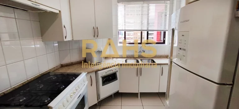 Imagem Buscando aquele apartamento amplo com 3 suítes e no Centro de Joinville? Sua busca termina aqui, es...