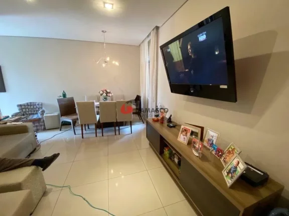 Imagem Sobrado à venda 2 Quartos, 2 Suites, 2 Vagas, 180M², Quinta da Paineira, São Paulo - SP