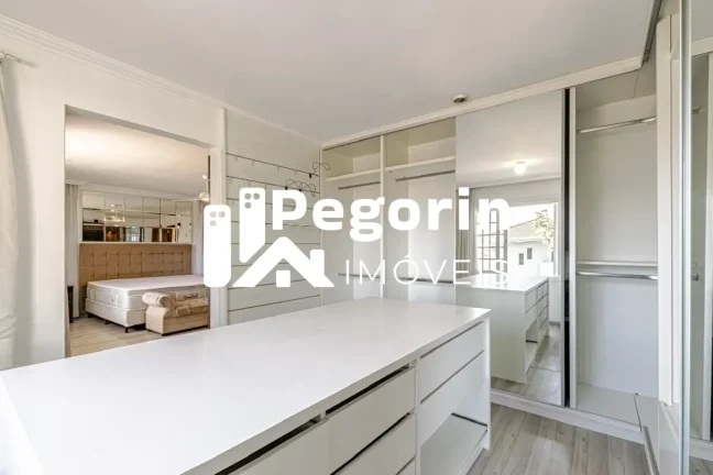 Imagem Sobrado 4 Quartos sendo 02 suítes 344,00M² Centro Pinhais