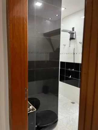 Imagem Sobrado 3 Suites 210 m² 3 Dormitorios sendo 3 Suites 2 vagas de Garagens